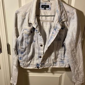 Lightwash Ripped Jean Jacket